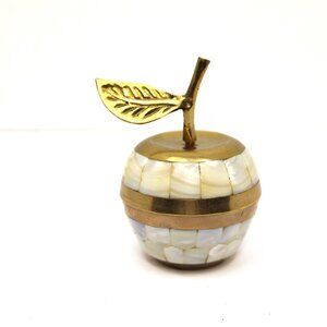 Vintage Solid Brass Mother of Pearl Inlay Apple Jewelry Trinket Box 3"w x 4"t